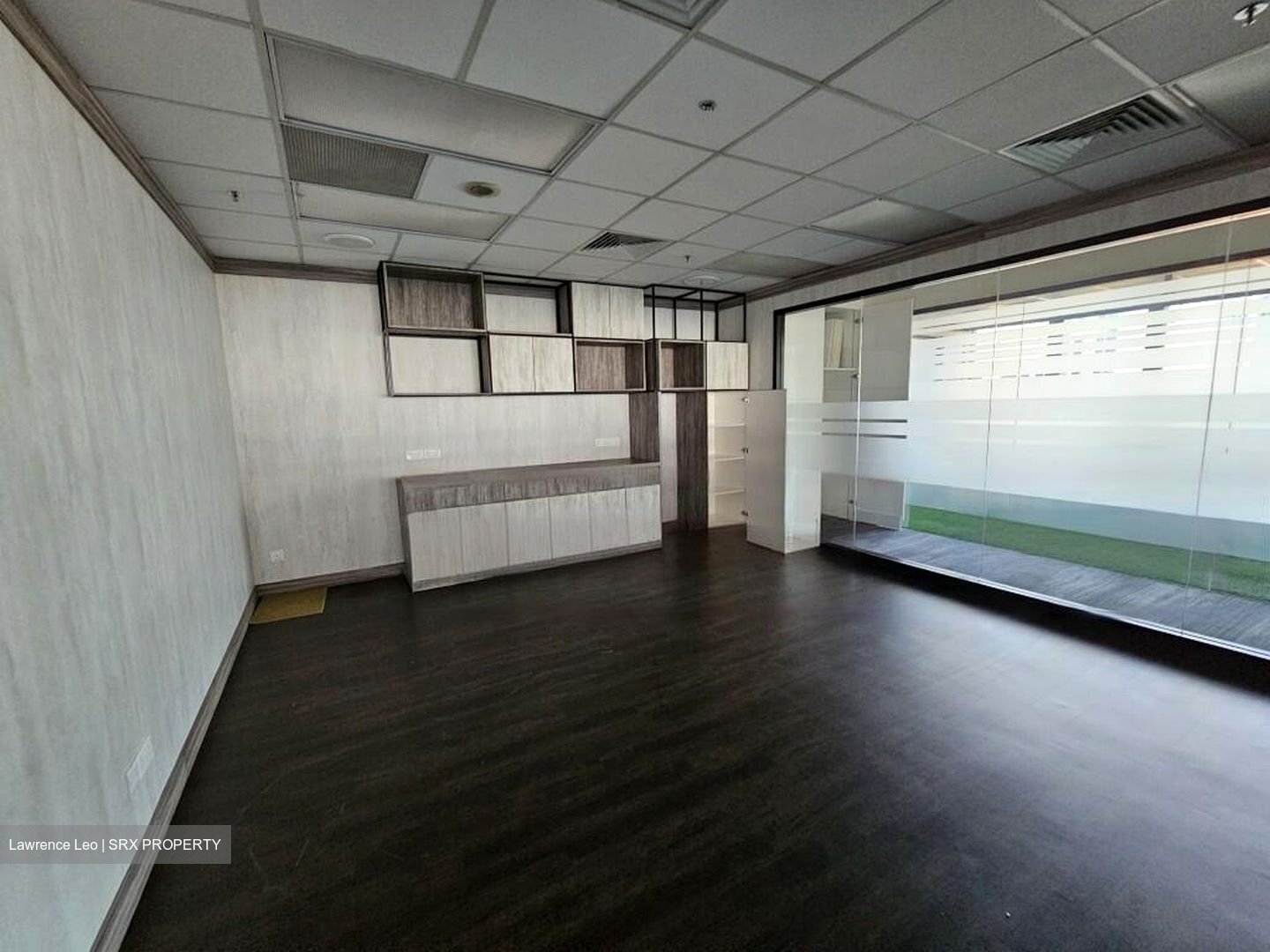 Southpoint (D2), Office #457558091